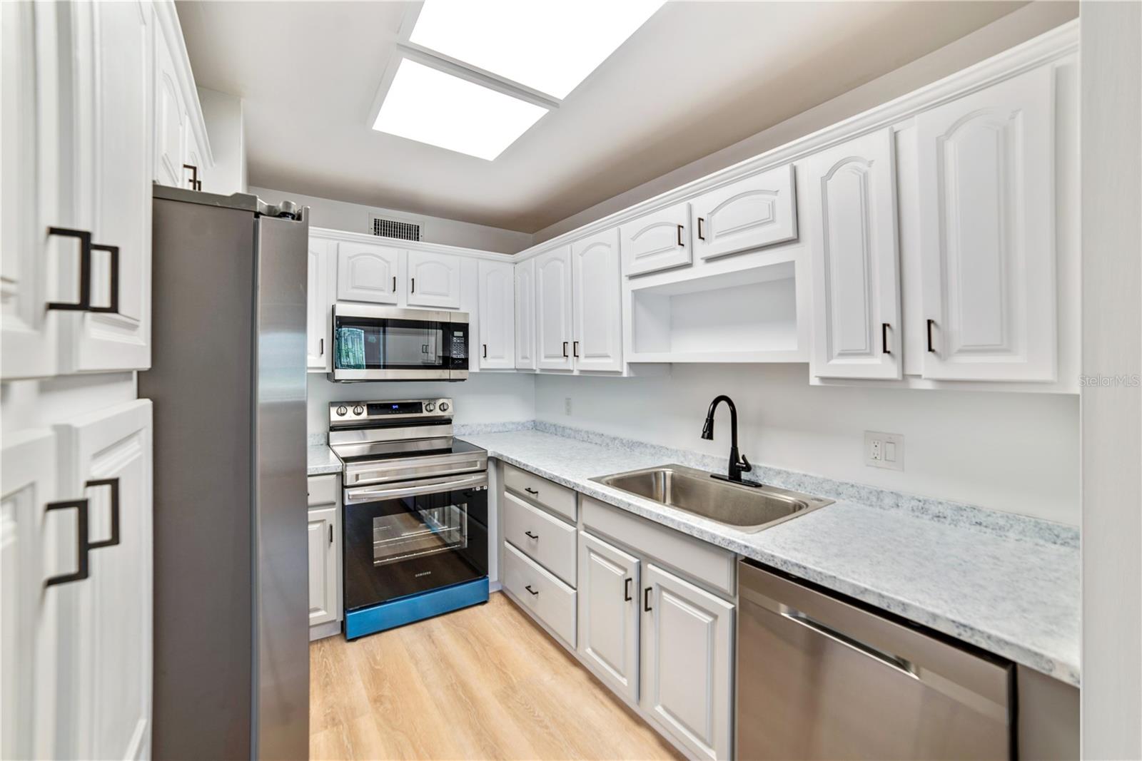 Image 8 of 34 For 4413 Rogers Avenue