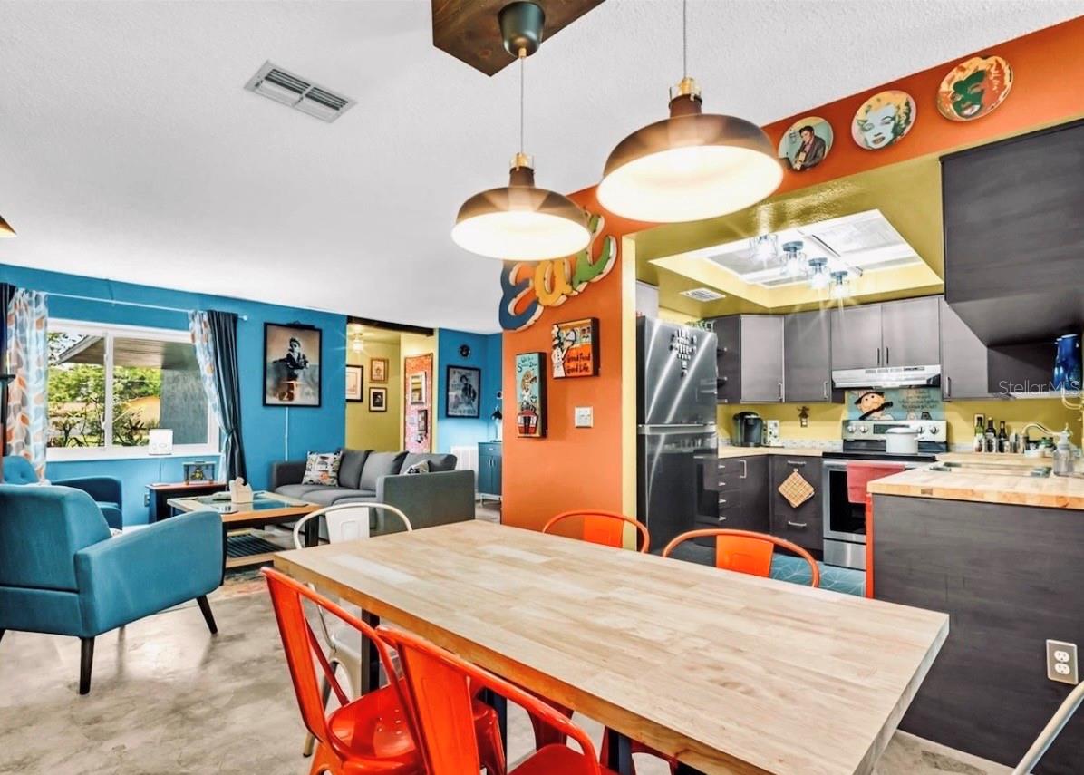 Image 10 of 46 For 2159 Barcelona Way S