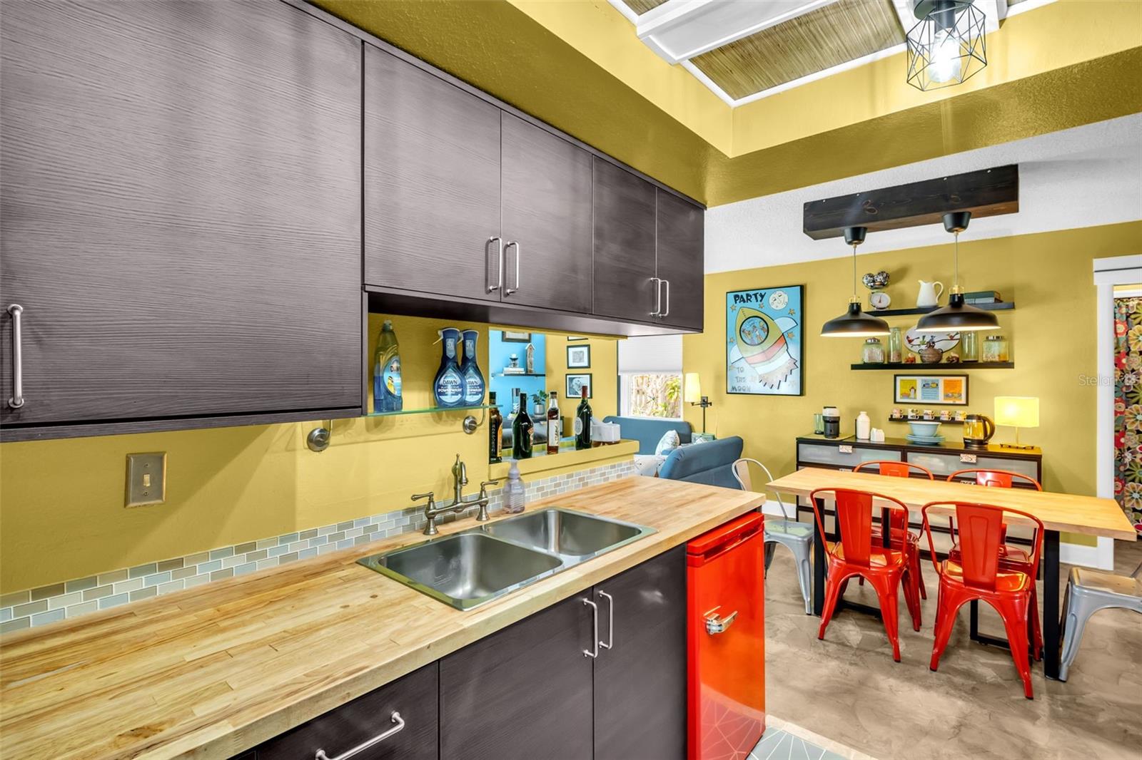 Image 15 of 46 For 2159 Barcelona Way S