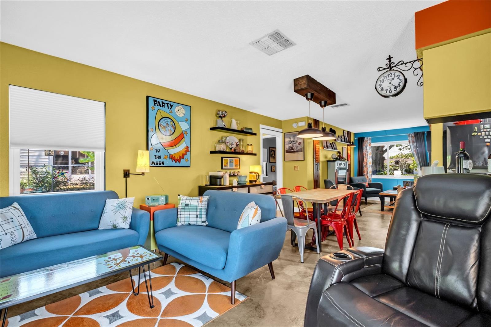 Image 16 of 46 For 2159 Barcelona Way S