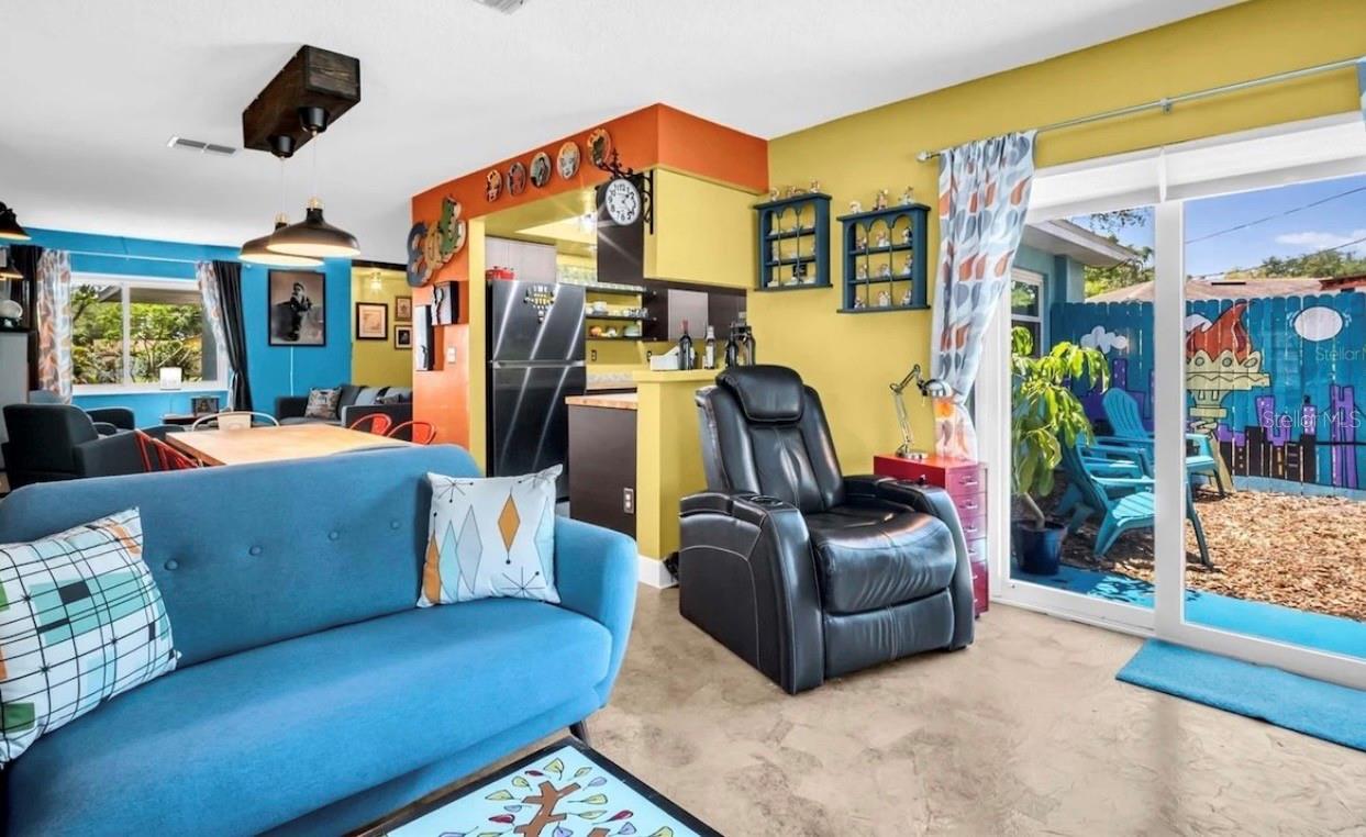 Image 17 of 46 For 2159 Barcelona Way S