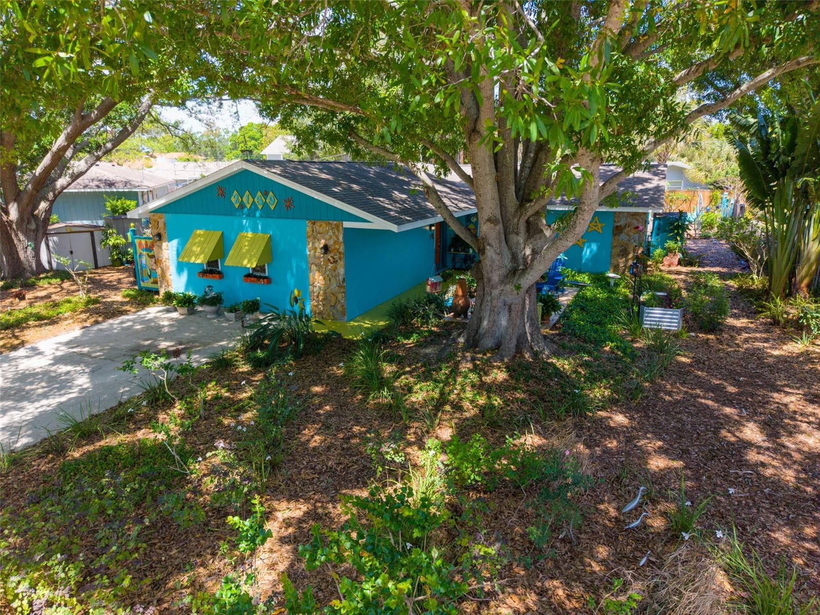 Image 40 of 46 For 2159 Barcelona Way S