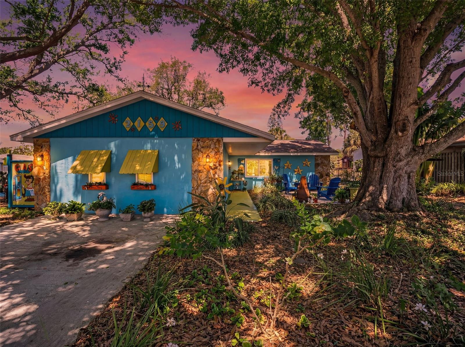 Image 45 of 46 For 2159 Barcelona Way S