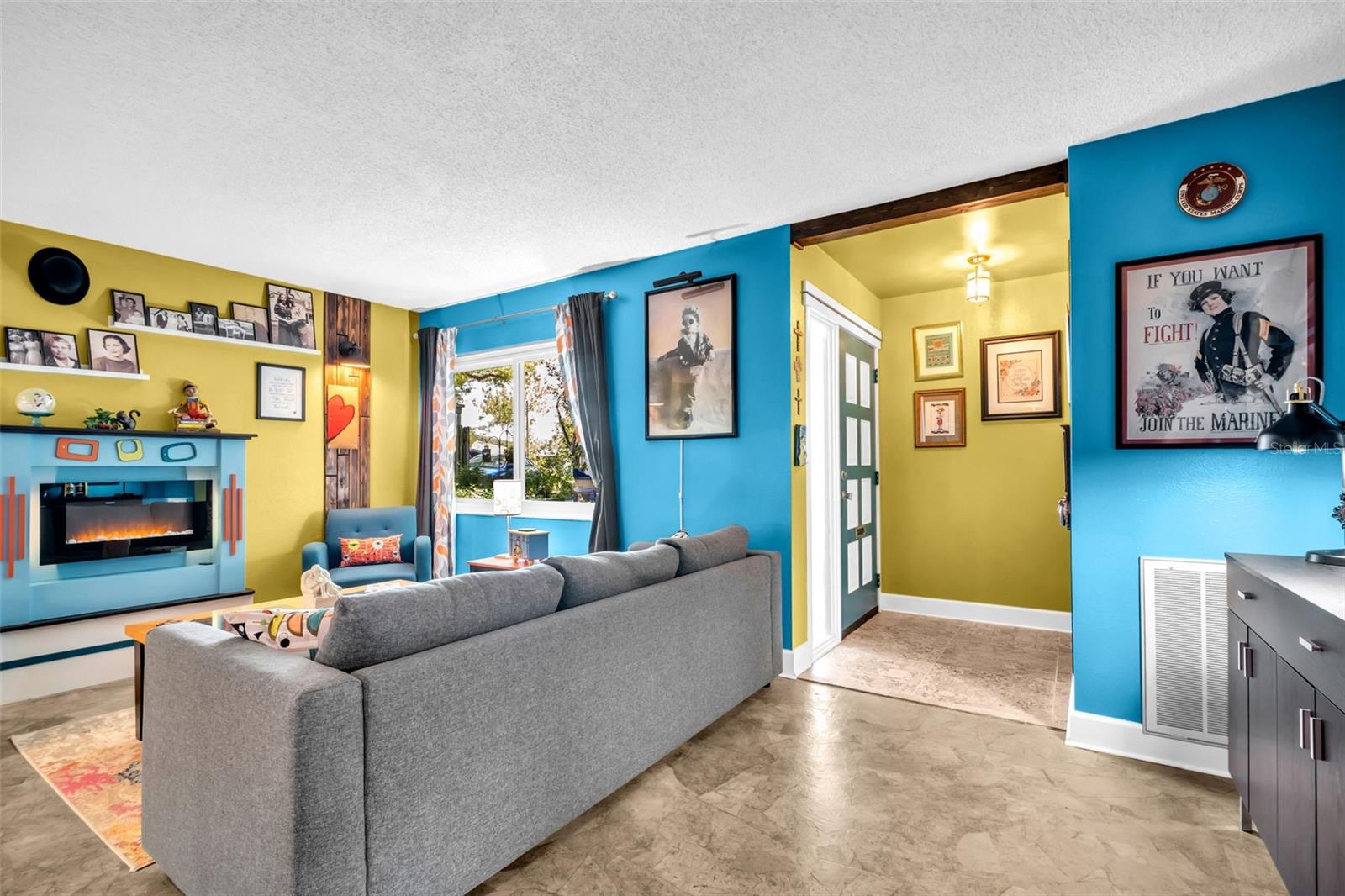 Image 7 of 46 For 2159 Barcelona Way S