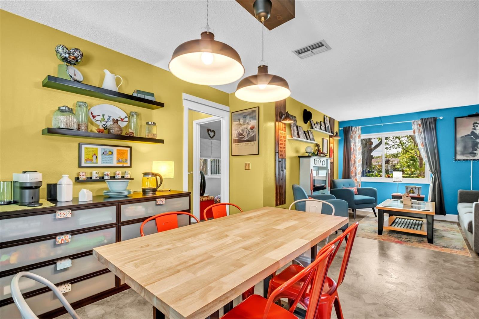 Image 9 of 46 For 2159 Barcelona Way S