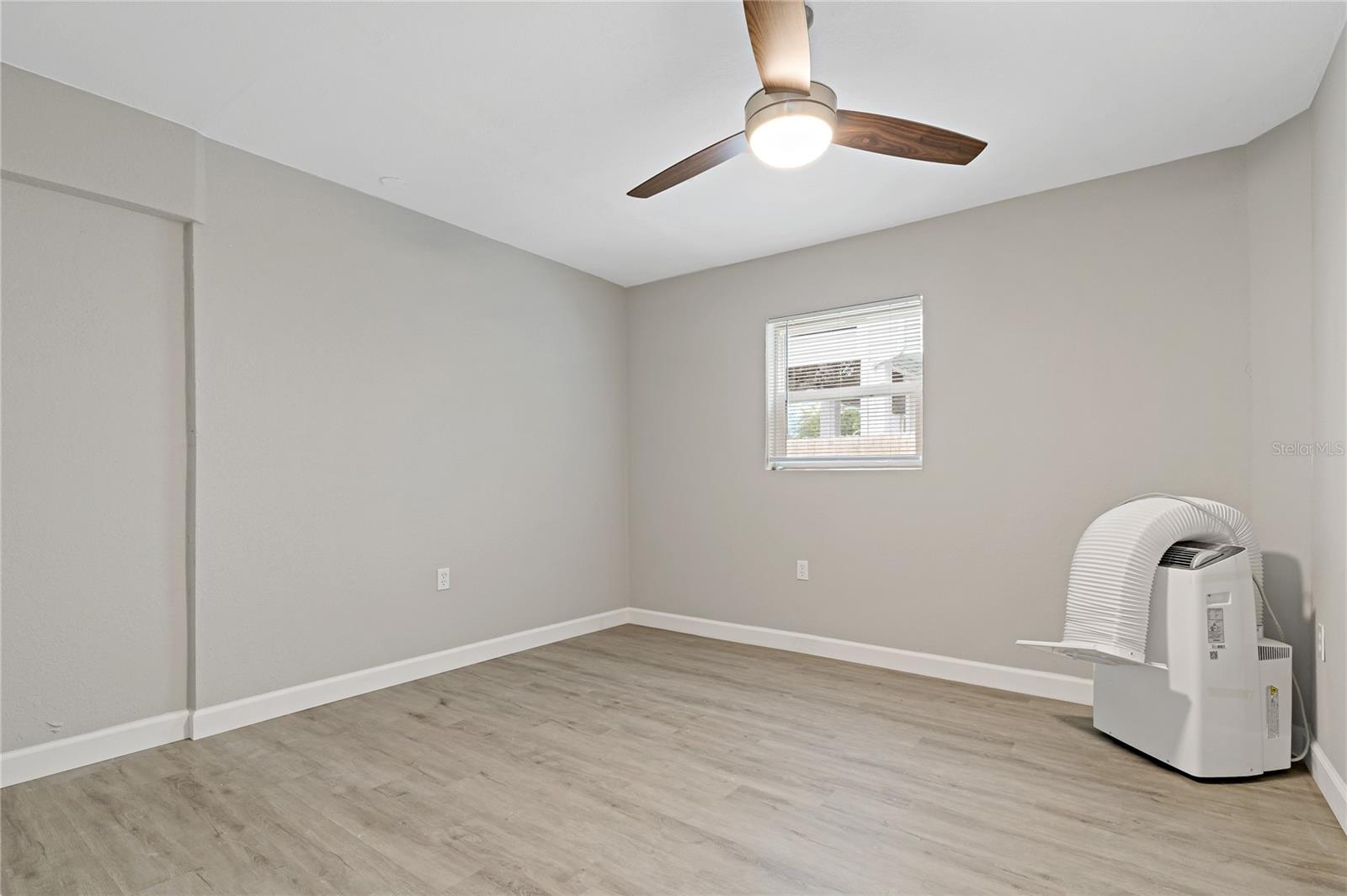 Image 12 of 32 For 8441 Bayshore Drive