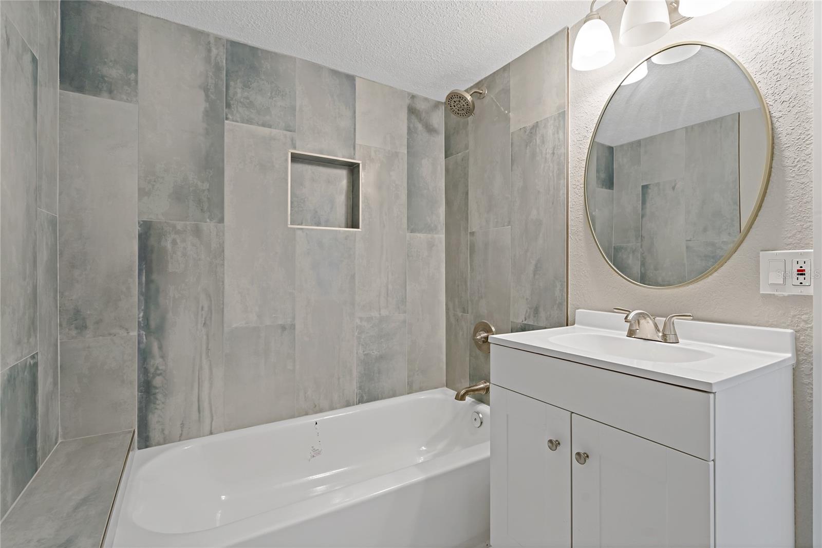 Image 15 of 32 For 8441 Bayshore Drive