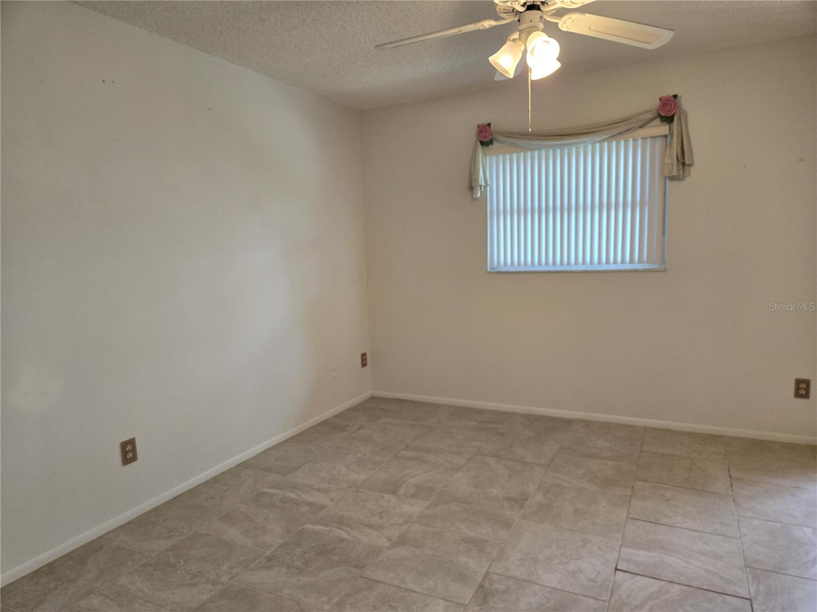 Image 15 of 32 For 3926 La Costa Lane