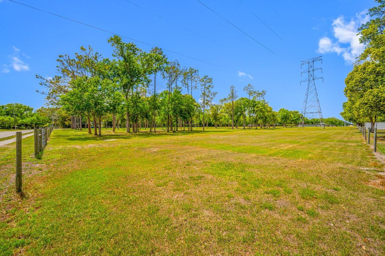 Listing photo id 26 for 0 Hanna Road