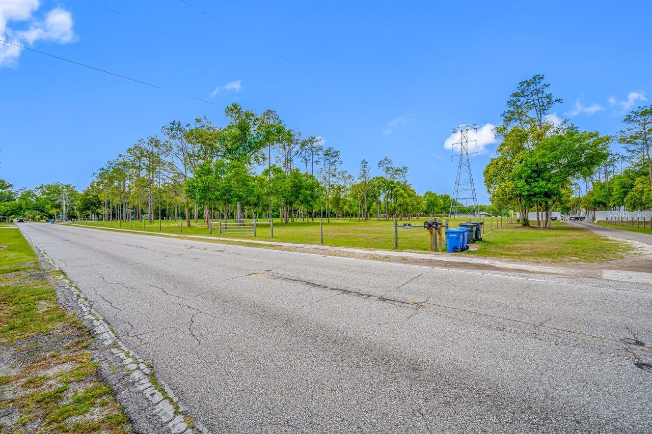 Listing photo id 32 for 0 Hanna Road