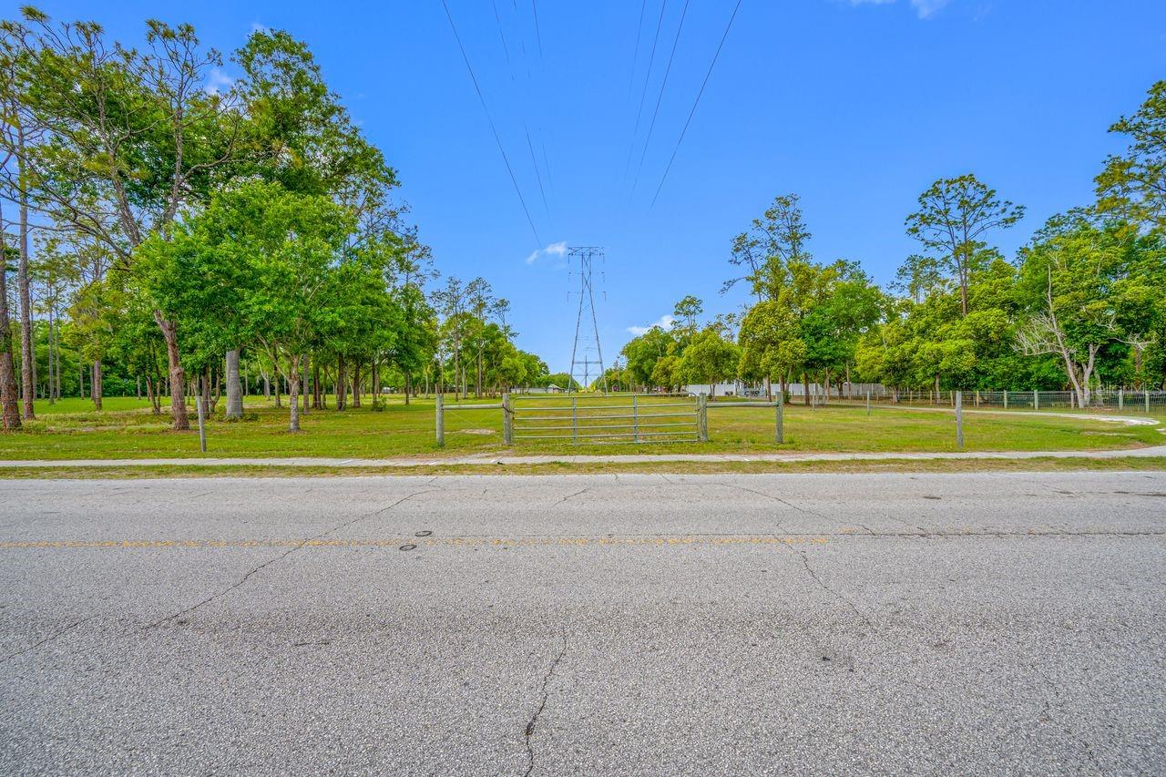 Listing photo id 34 for 0 Hanna Road