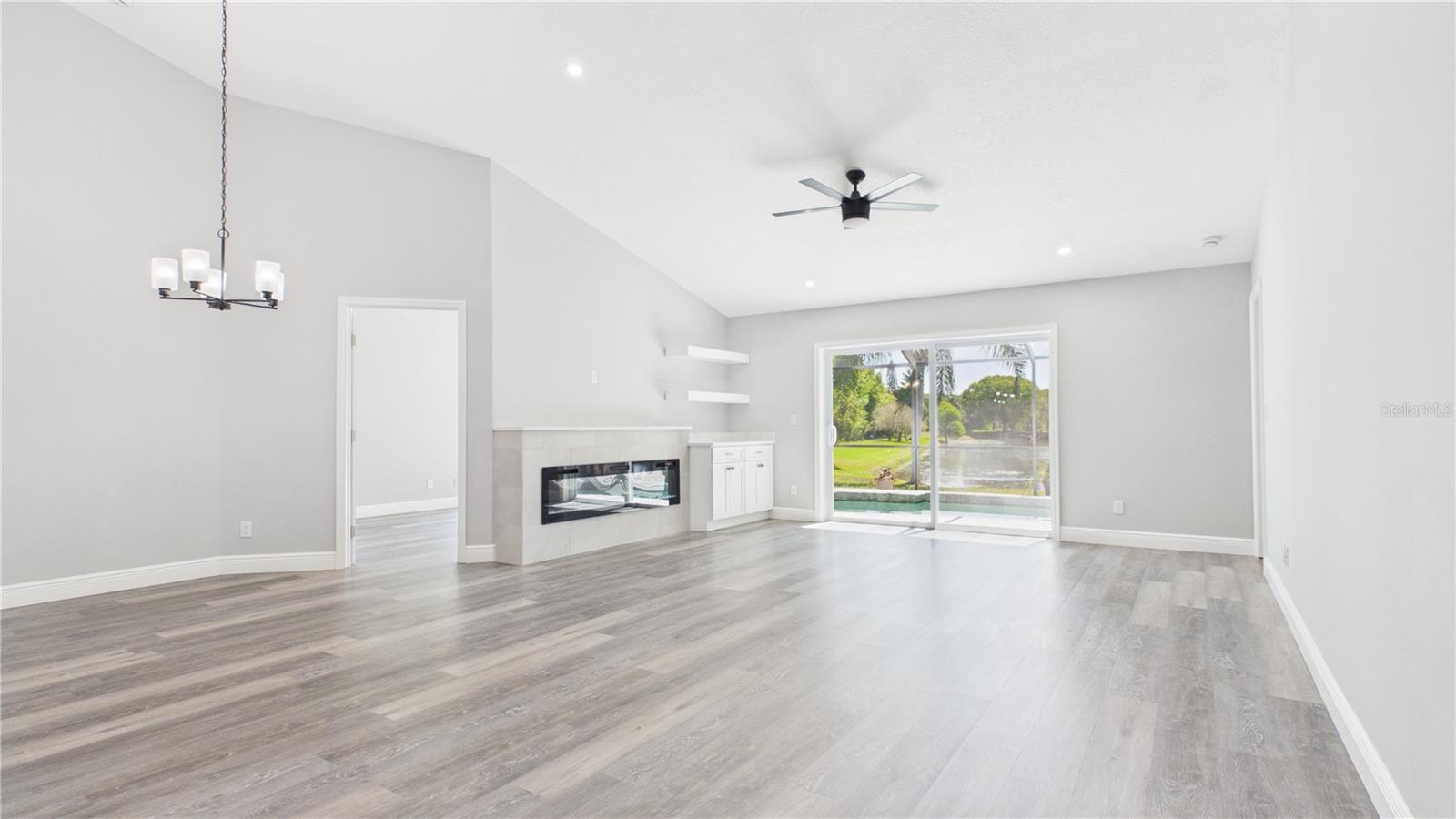 Image 12 of 41 For 8609 Boysenberry Drive