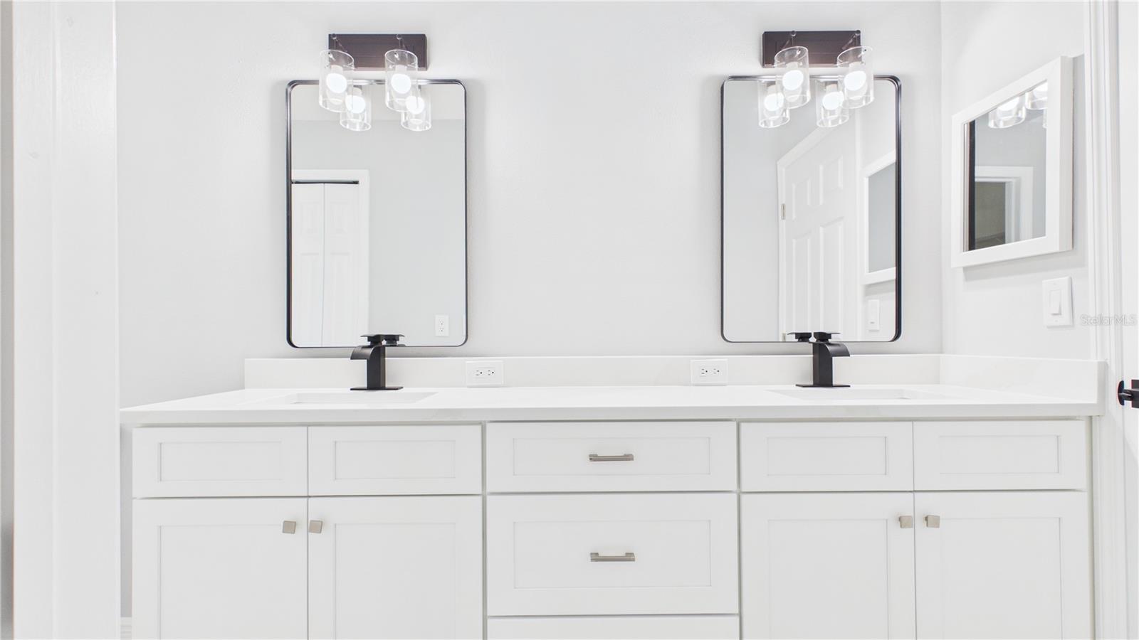 Image 18 of 41 For 8609 Boysenberry Drive