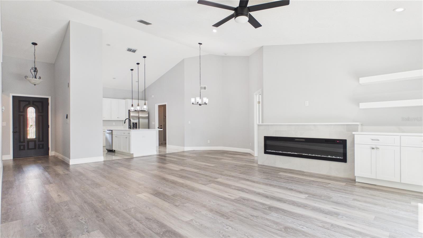 Image 9 of 41 For 8609 Boysenberry Drive