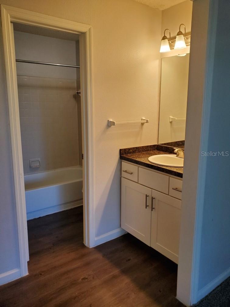 Image 11 of 35 For 11901 4th Street N 11308