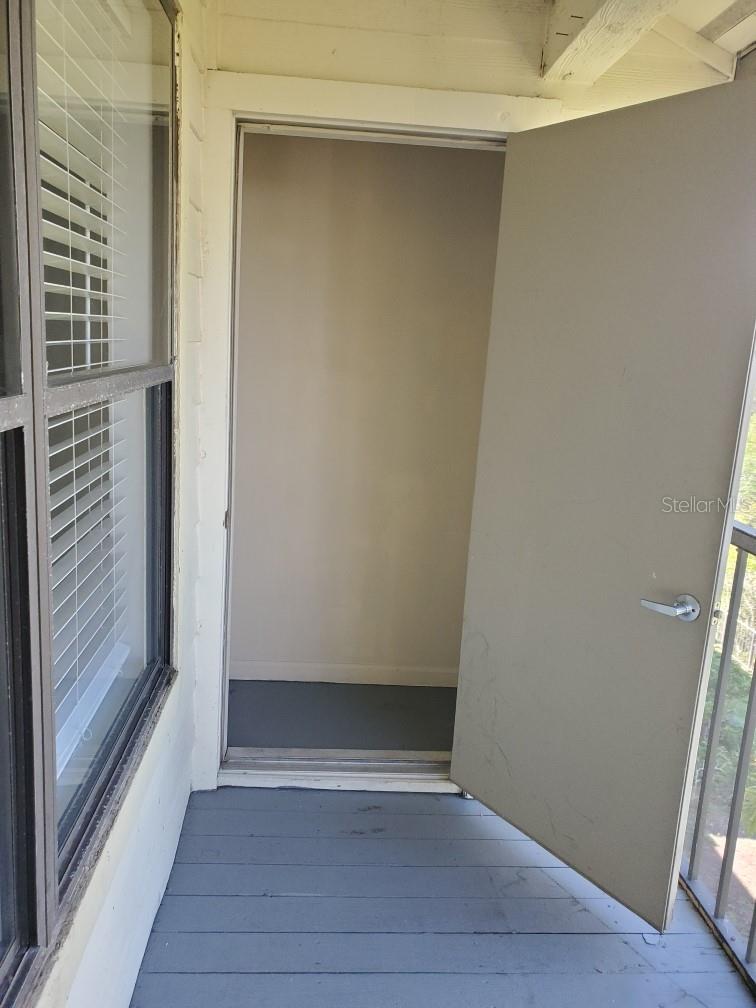 Image 16 of 35 For 11901 4th Street N 11308