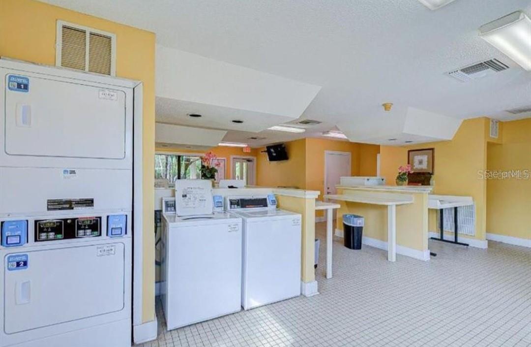 Image 23 of 35 For 11901 4th Street N 11308