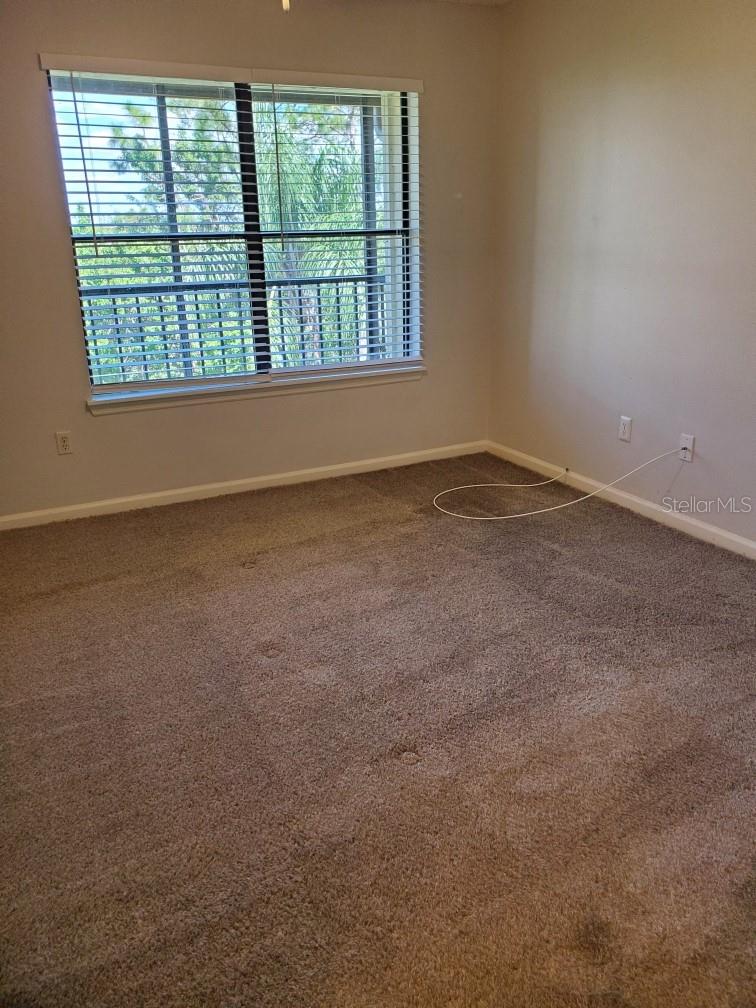 Image 8 of 35 For 11901 4th Street N 11308