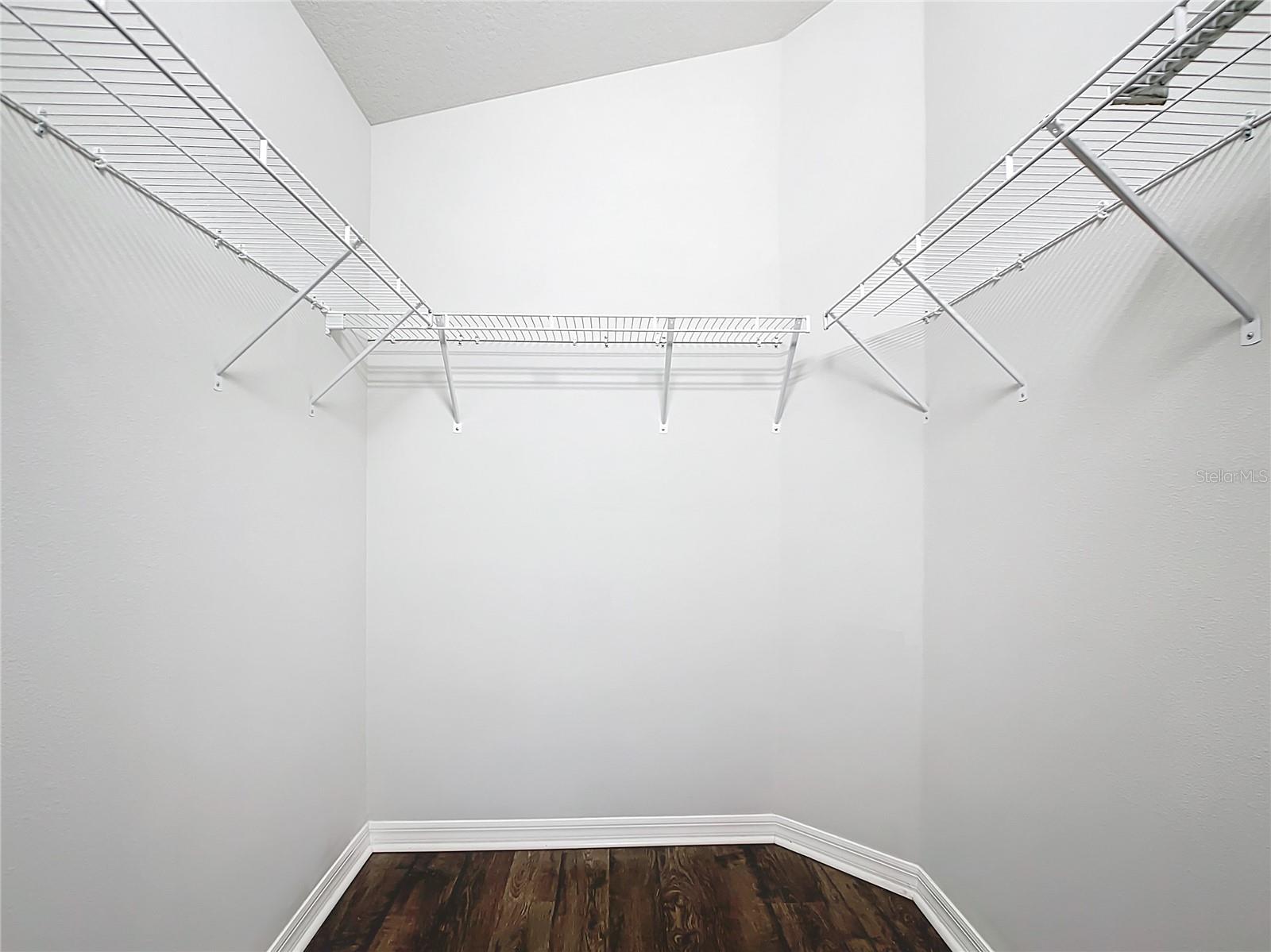 Image 11 of 25 For 3600 24th Avenue N