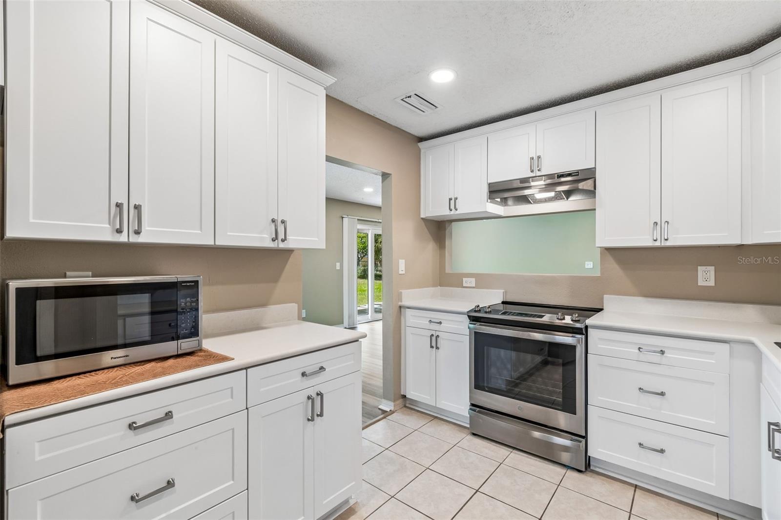 Image 12 of 31 For 209 Genet Court