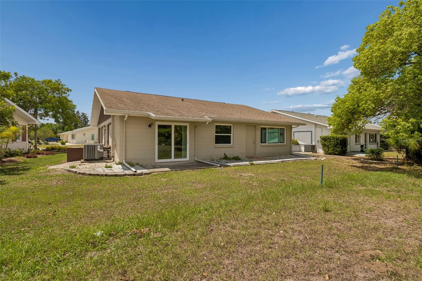 Image 29 of 31 For 209 Genet Court