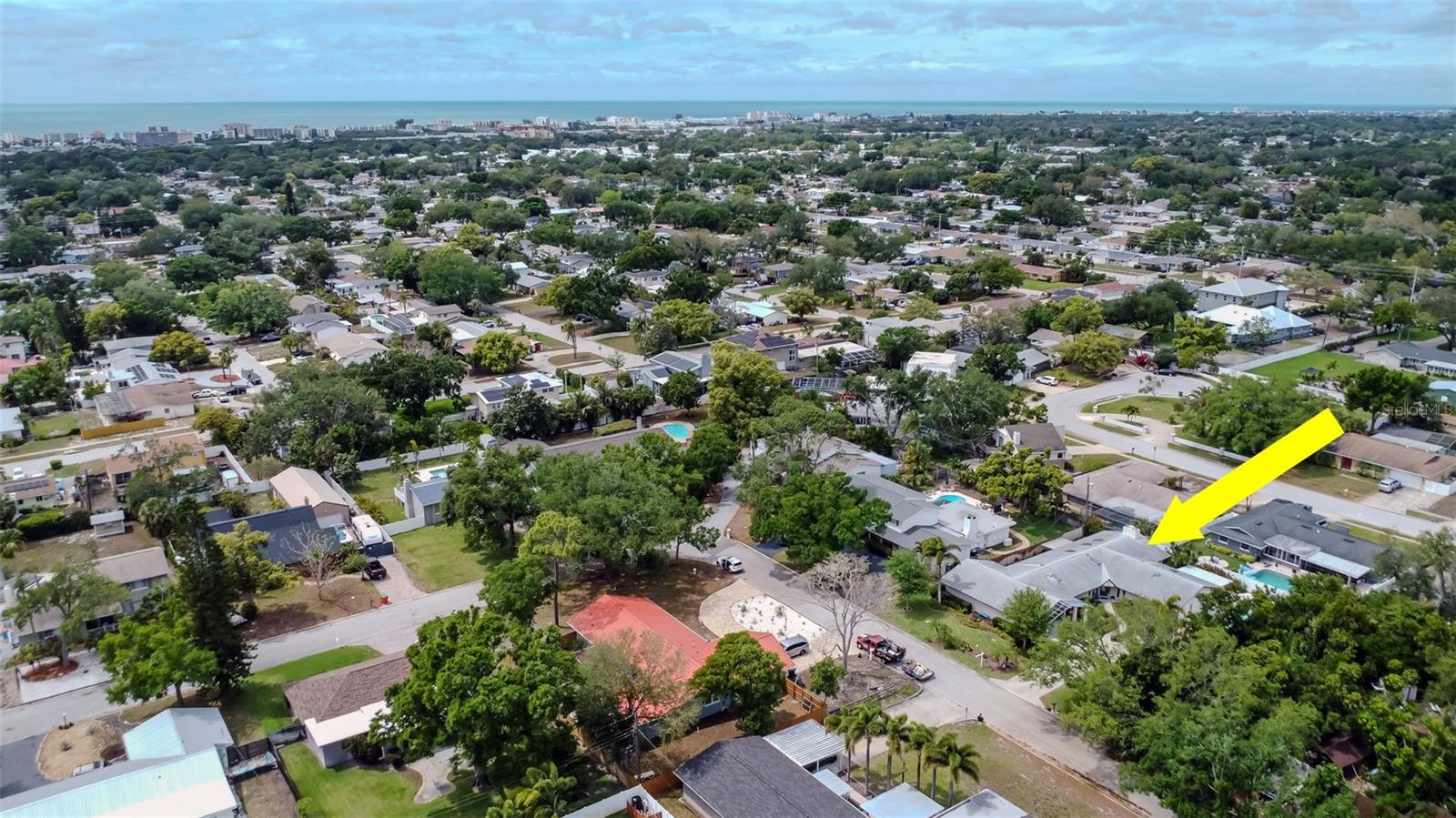 Image 52 of 72 For 8233 Forest Circle