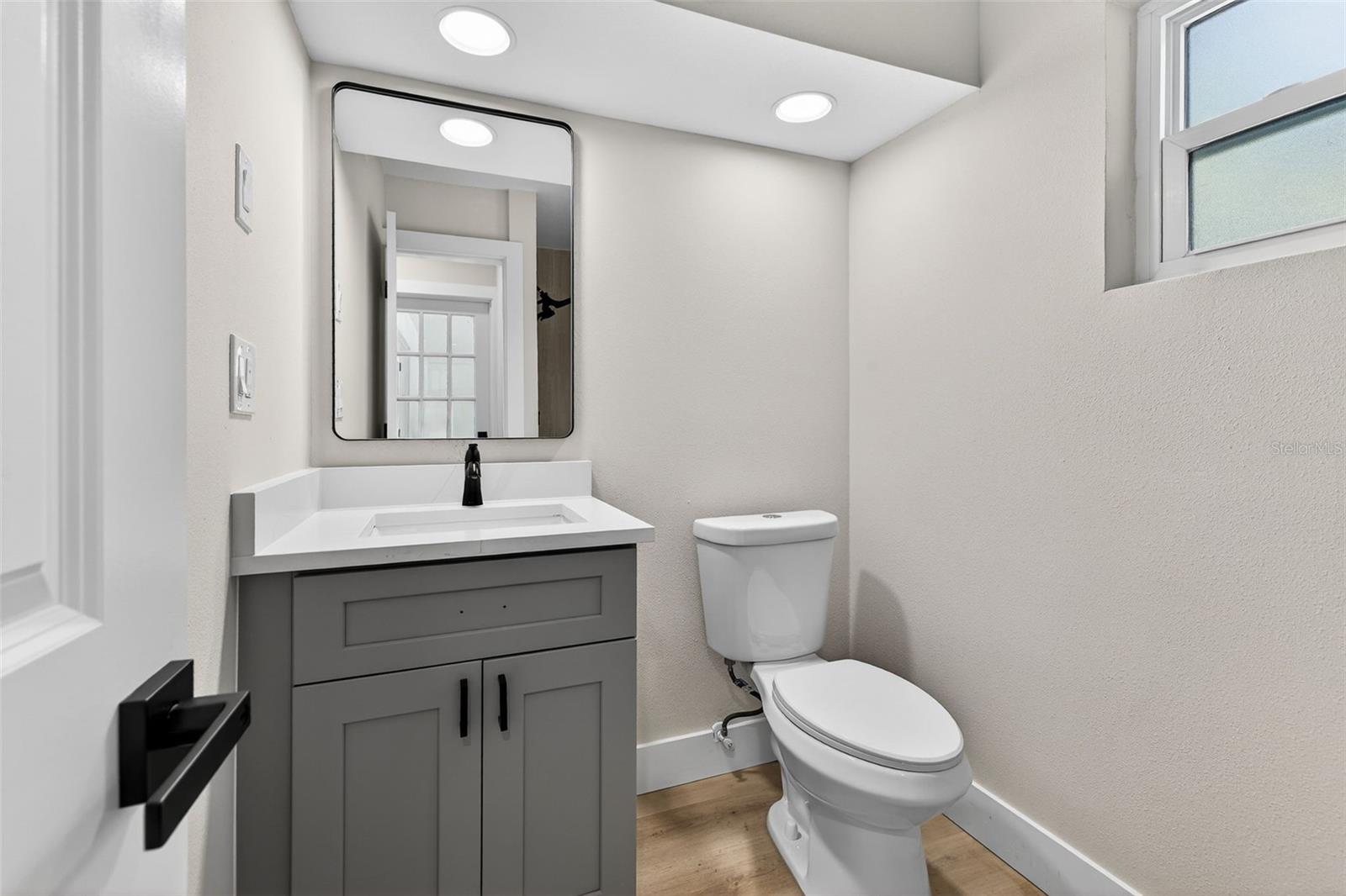 Image 22 of 45 For 2207 Hennesen Drive