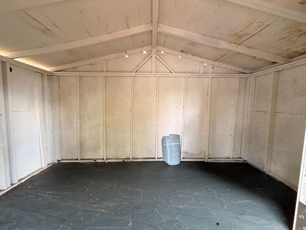 Image 31 of 41 For 4009 Deleuil Avenue