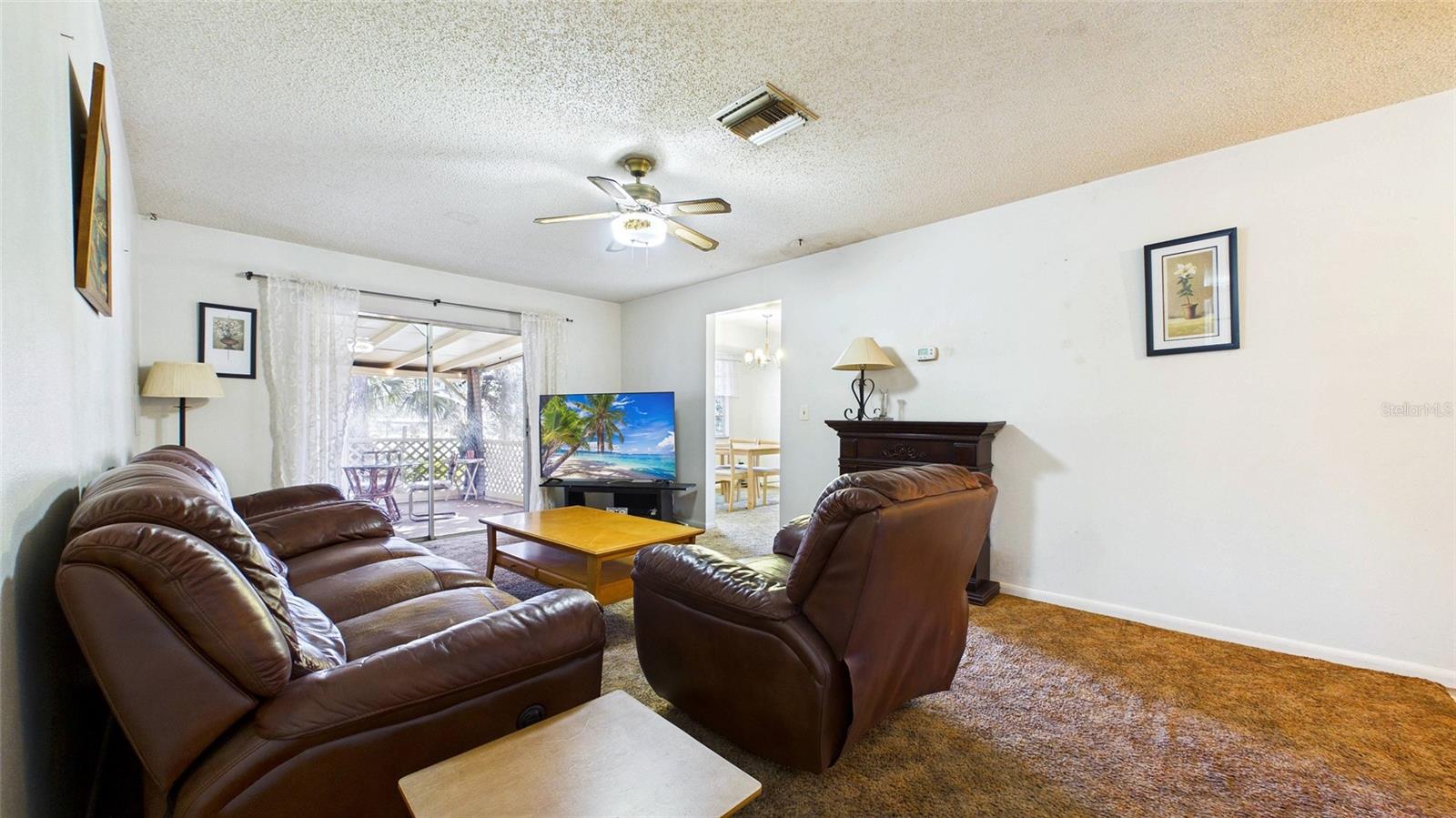 Image 3 of 21 For 711 Regent Circle S