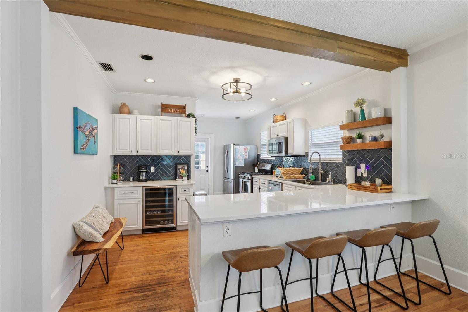 Image 7 of 32 For 2934 6th Avenue N