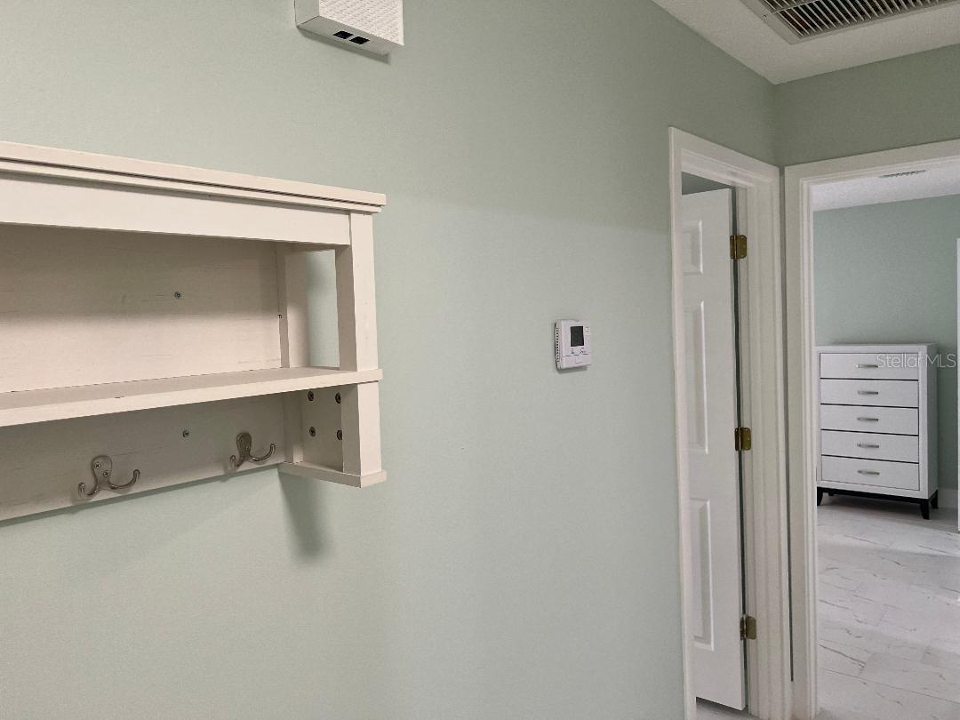 Image 26 of 55 For 1220 13th Circle Se