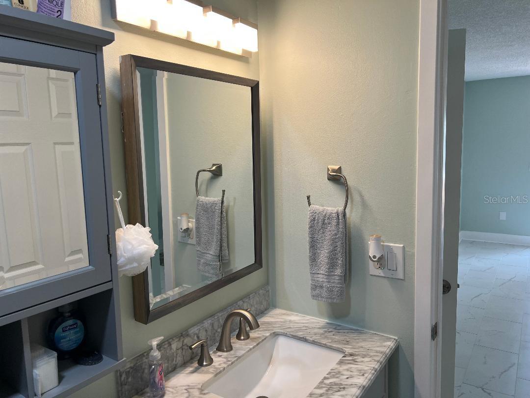 Image 35 of 55 For 1220 13th Circle Se