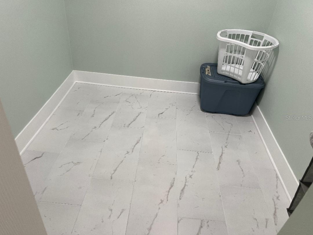 Image 39 of 55 For 1220 13th Circle Se