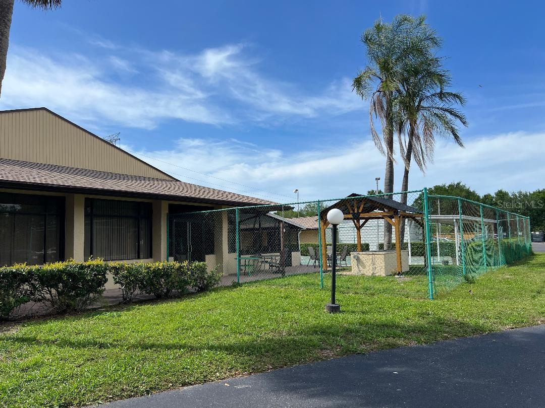 Image 47 of 55 For 1220 13th Circle Se