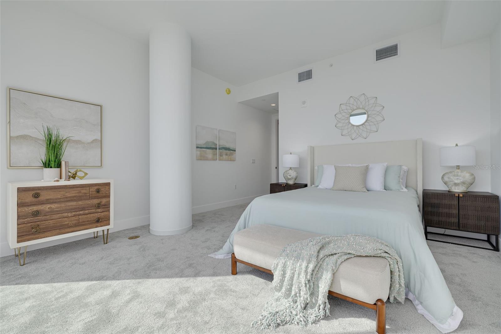 Image 15 of 21 For 777 3rd Avenue N 1104