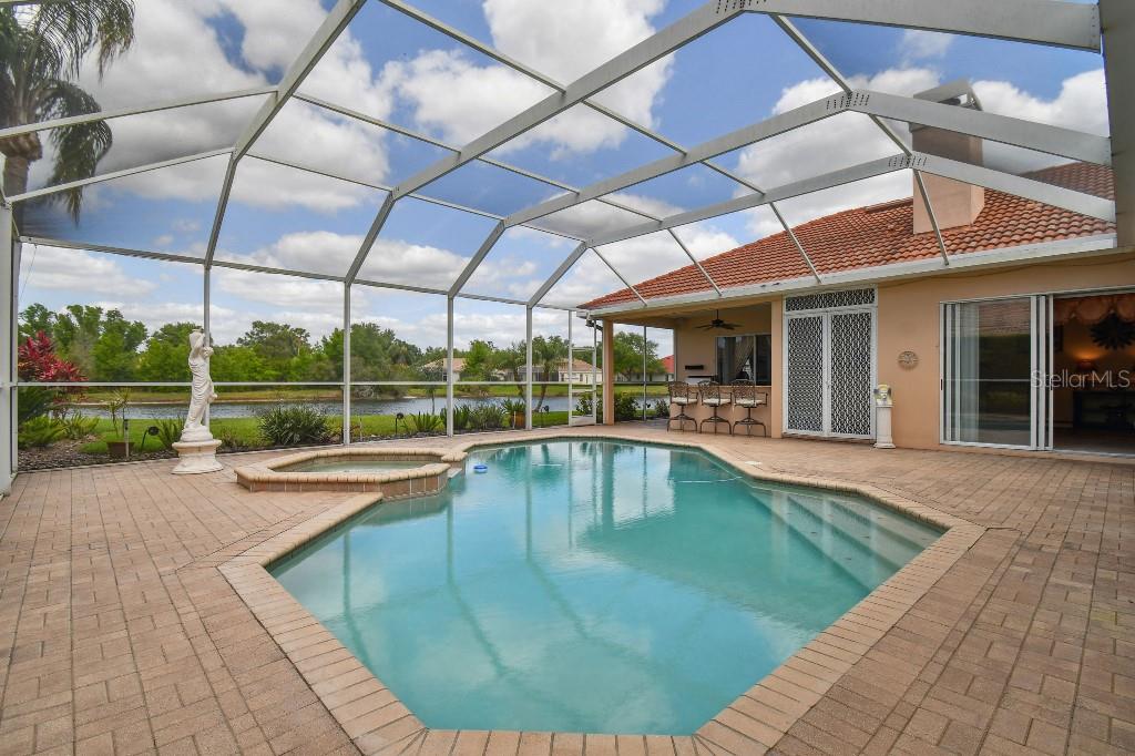 Image 16 of 50 For 17923 Arbor Haven Drive