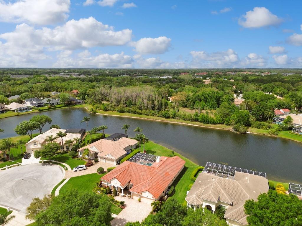 Image 2 of 50 For 17923 Arbor Haven Drive