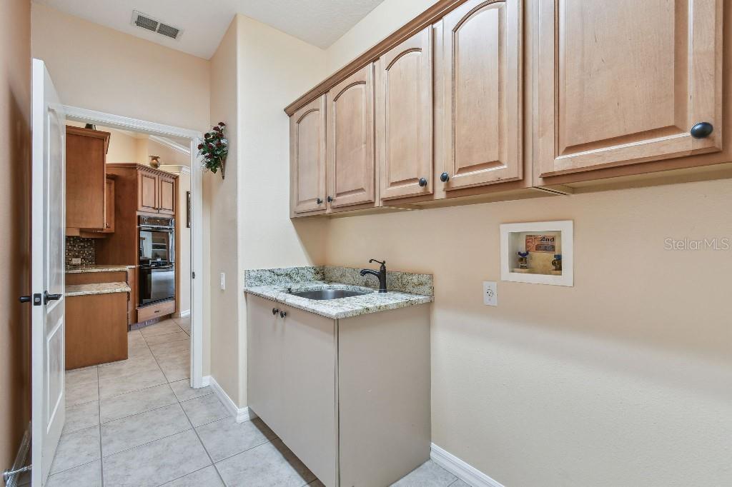 Image 32 of 50 For 17923 Arbor Haven Drive