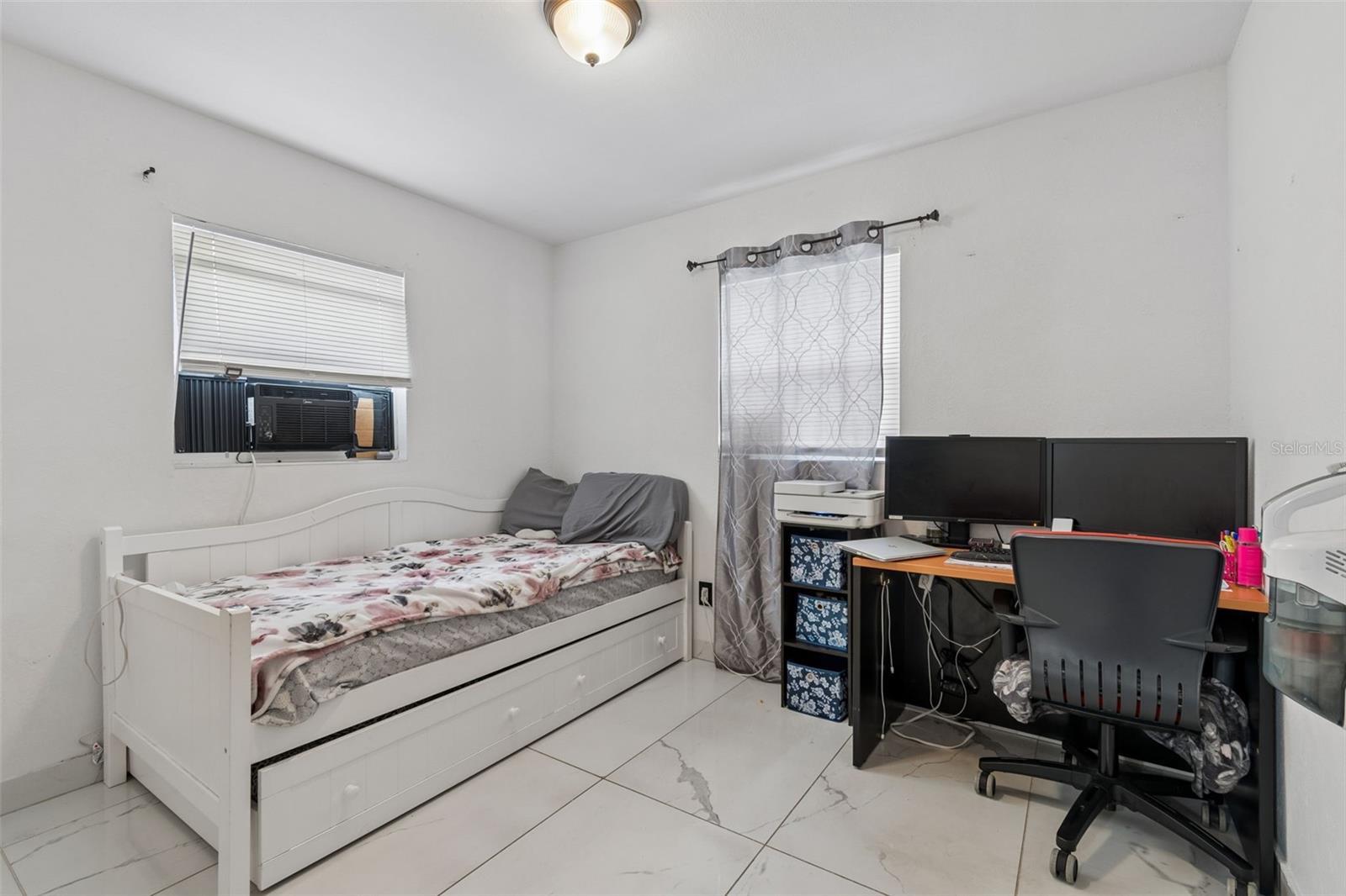 Image 12 of 46 For 10110 Lantana Avenue