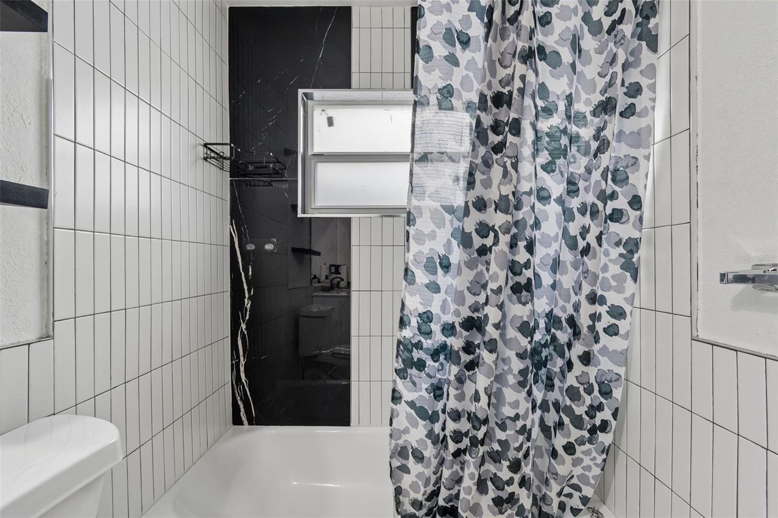 Image 16 of 46 For 10110 Lantana Avenue