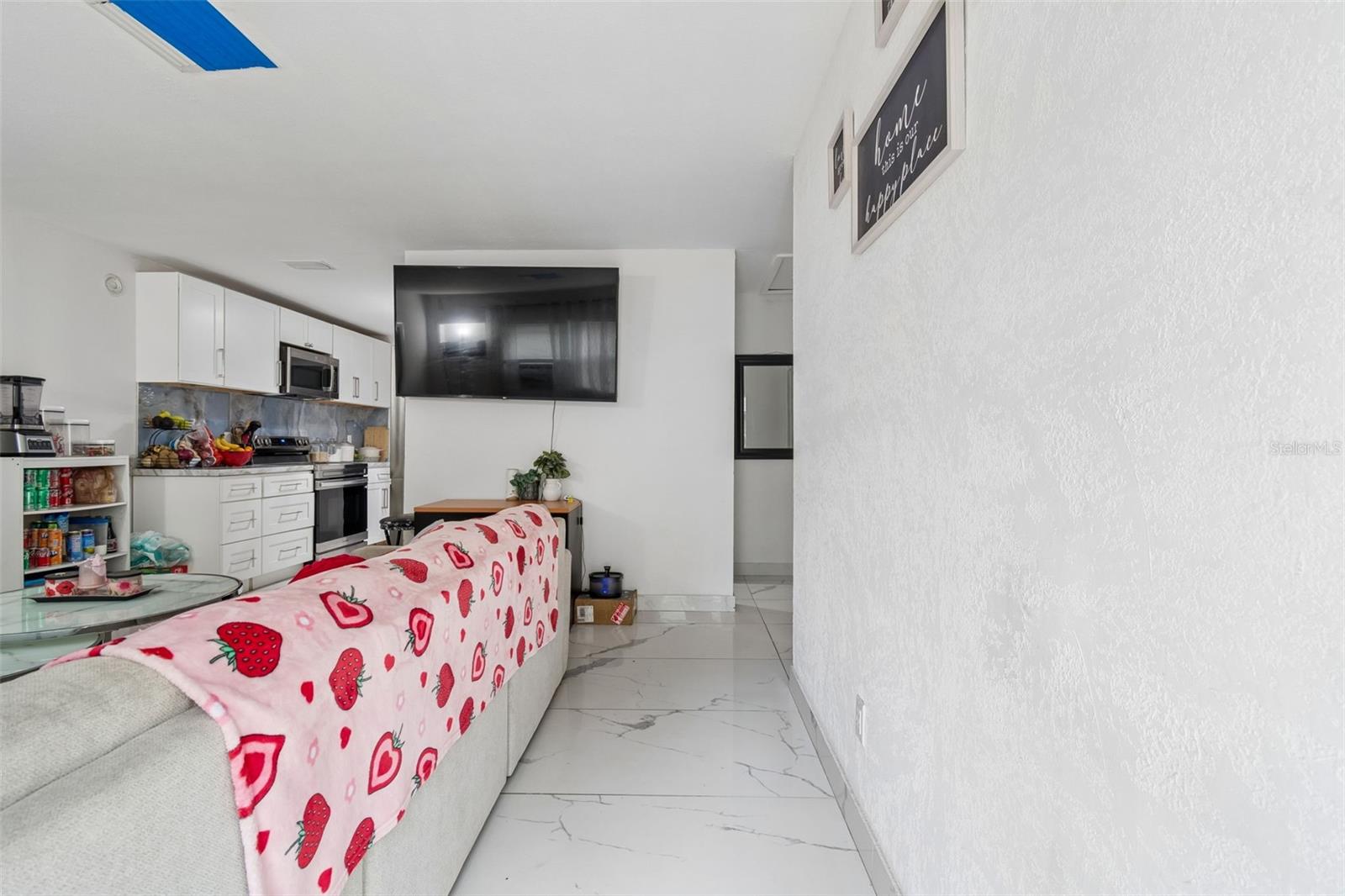 Image 2 of 46 For 10110 Lantana Avenue