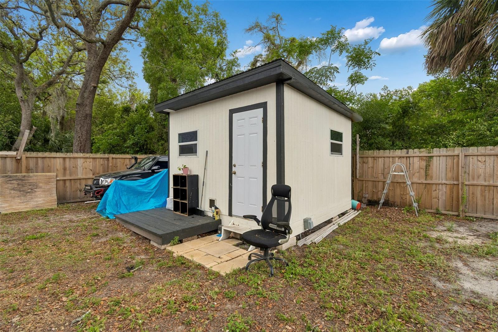 Image 38 of 46 For 10110 Lantana Avenue