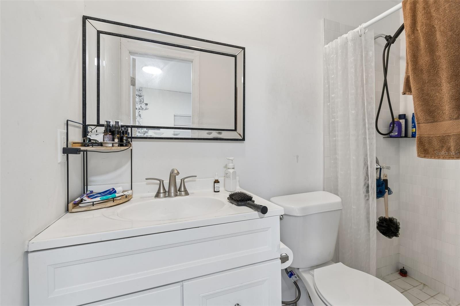 Image 40 of 46 For 10110 Lantana Avenue