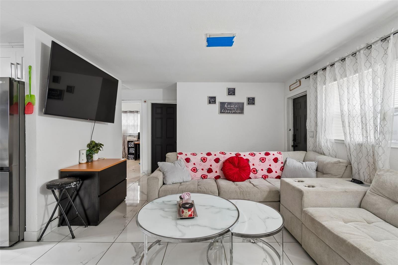 Image 7 of 46 For 10110 Lantana Avenue