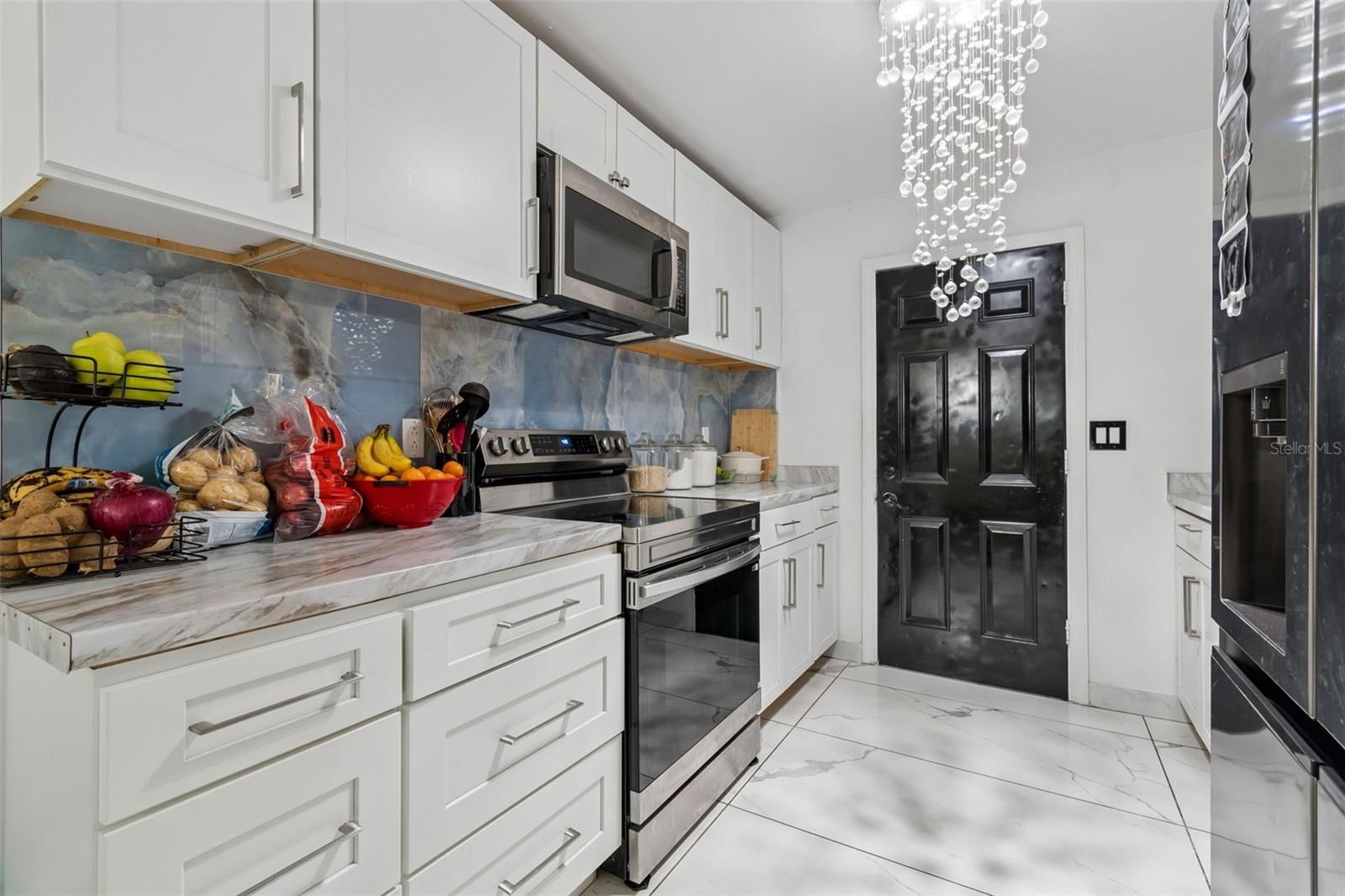 Image 8 of 46 For 10110 Lantana Avenue