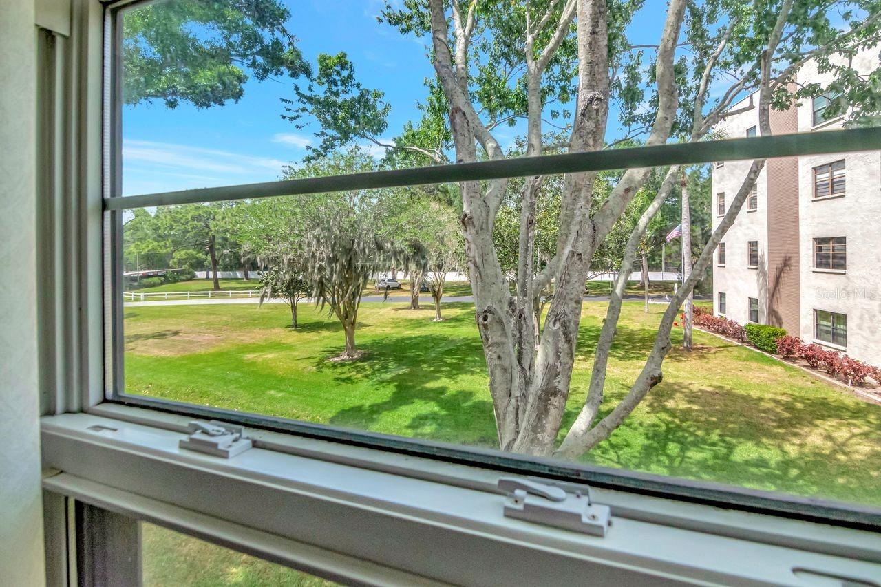 Image 32 of 39 For 6070 80th Street N 215