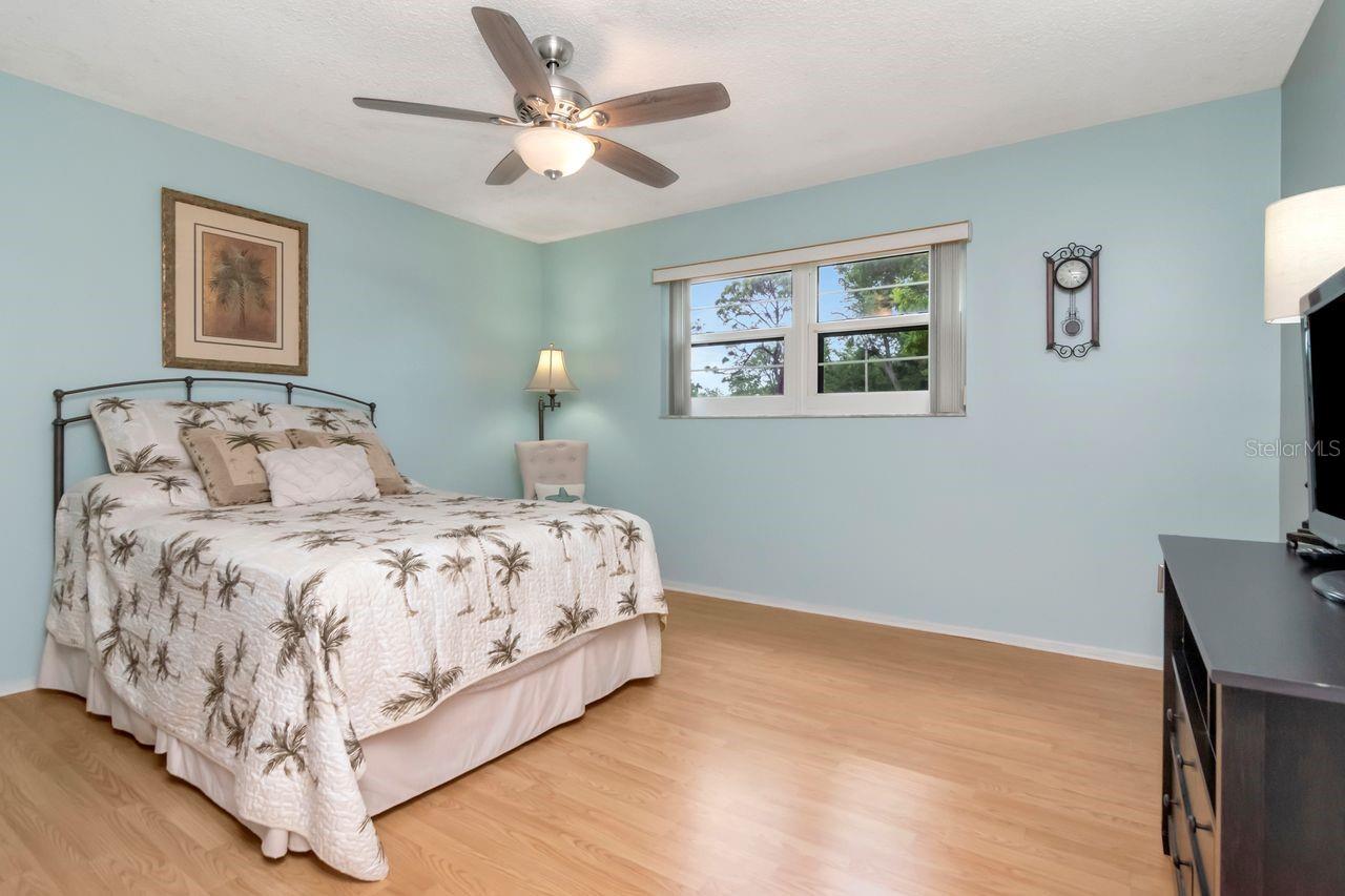 Image 33 of 39 For 6070 80th Street N 215