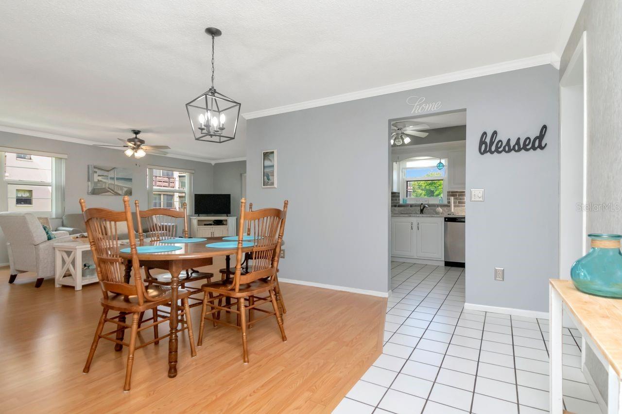 Image 5 of 39 For 6070 80th Street N 215