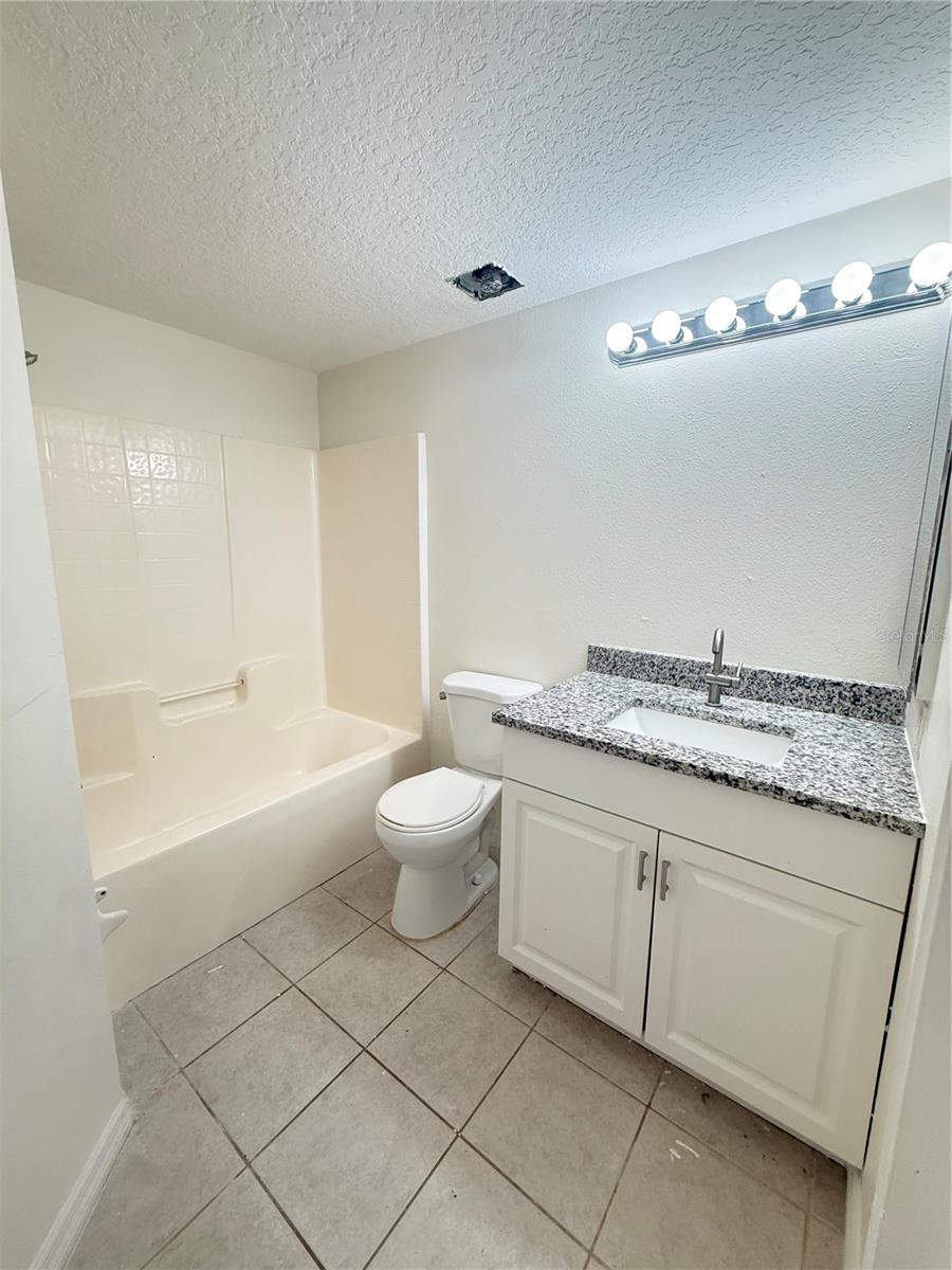 Image 16 of 31 For 9524 Newdale Way 101