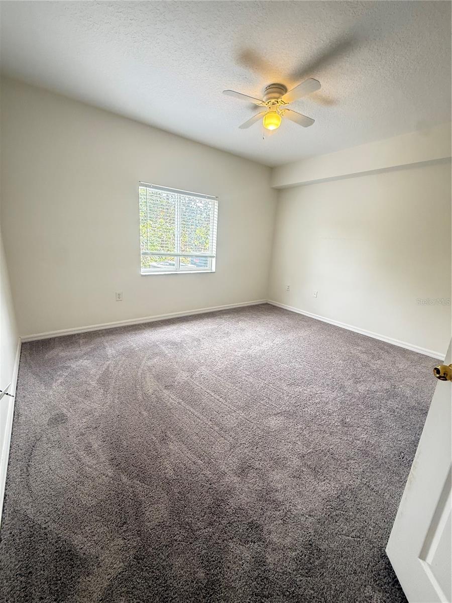 Image 18 of 31 For 9524 Newdale Way 101